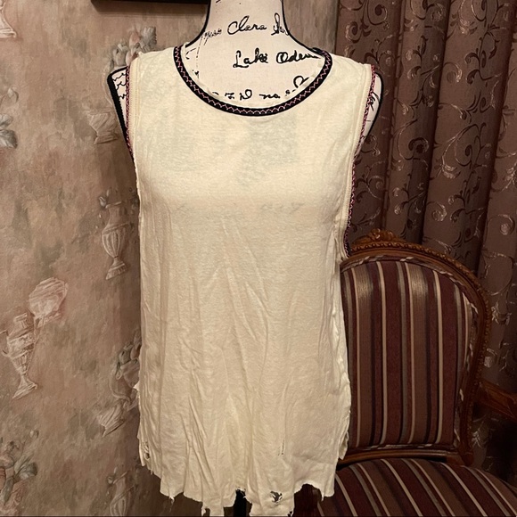 FREE PEOPLE RINGER MUSCLE EMBROIDERED TEE NWT - Picture 3 of 7